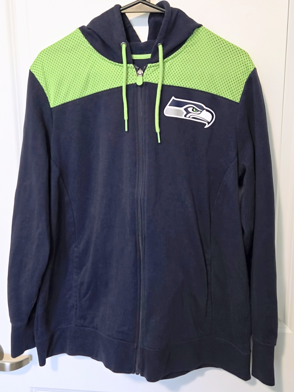 Fanatics Seattle Seahawks NFL Navyblue  Hoodie with Neon Green Accents XL. Xlnt.